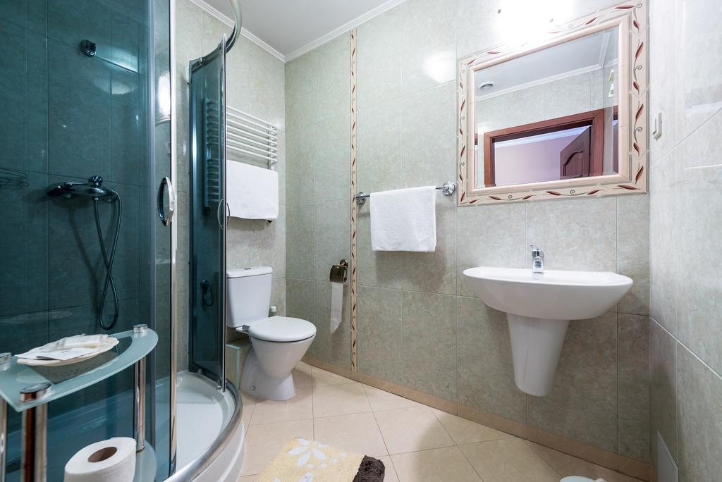 Hotel Palac Akropol Lublin Oda fotoğraf